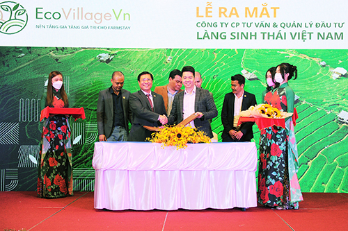 Big Invest Group sign the strategic cooperations to EcoVillageVN
